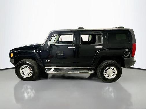 Black 2006 Hummer H3