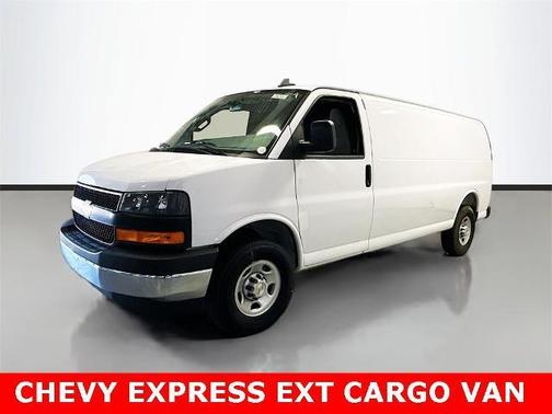 2025 Chevrolet Express 2500 Work Van