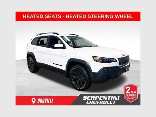 Bright White Clearcoat 2019 Jeep Cherokee Latitude