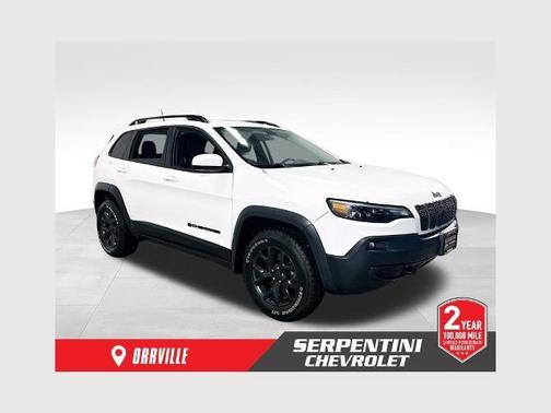 Bright White Clearcoat 2019 Jeep Cherokee Latitude