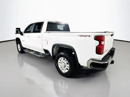 Summit White 2021 Chevrolet Silverado 3500 LT