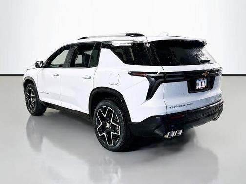 Polar White 2026 Chevrolet Traverse High Country