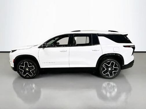Polar White 2026 Chevrolet Traverse High Country