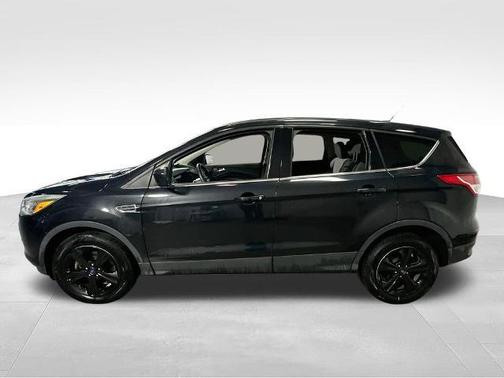 Tuxedo Black 2015 Ford Escape SE