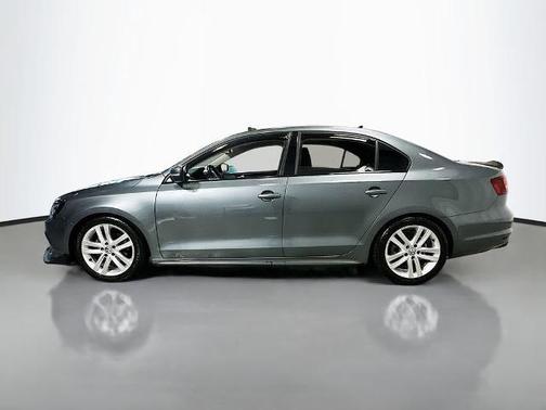 Platinum Gray Metallic 2017 Volkswagen Jetta 1.8T SEL Premium