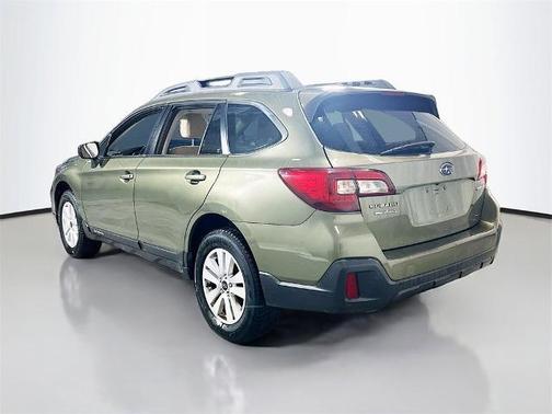 2019 Subaru Outback 2.5i