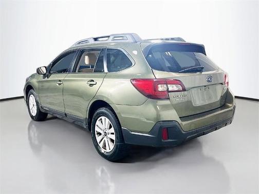 2019 Subaru Outback 2.5i