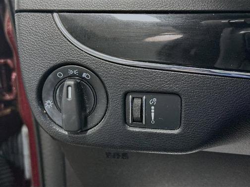 Octane Red Pearlcoat 2017 Dodge Grand Caravan SE