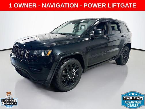 Diamond Black 2021 Jeep Grand Cherokee Laredo X