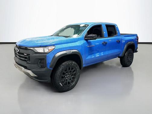 Reef Blue Metallic 2026 Chevrolet Colorado Trail Boss