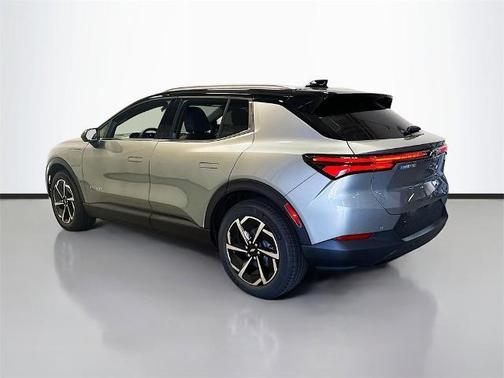 2026 Chevrolet Equinox EV LT 2