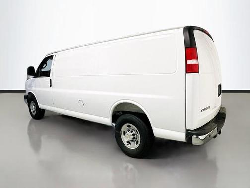 Summit White 2025 Chevrolet Express 2500 Work Van