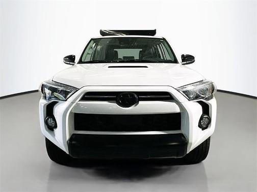 2020 Toyota 4Runner Venture