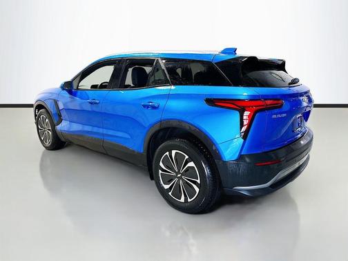 Rip Tide Blue 2026 Chevrolet Blazer EV LT