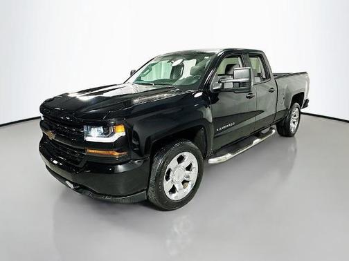 2017 Chevrolet Silverado 1500 Custom