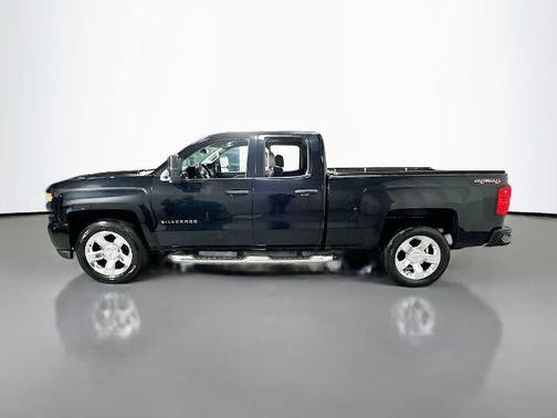 2017 Chevrolet Silverado 1500 Custom