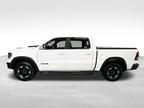 Bright White Clearcoat 2021 RAM 1500 Rebel