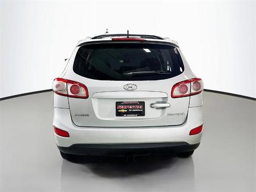 2010 Hyundai SANTA FE SE