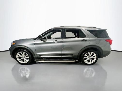 Carbonized Gray Metallic 2021 Ford Explorer Platinum