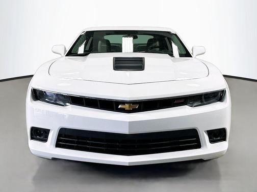 Summit White 2015 Chevrolet Camaro 2SS