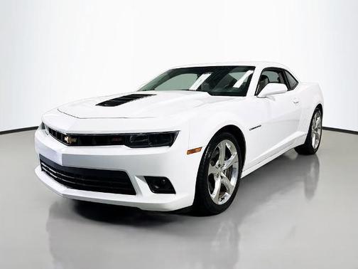Summit White 2015 Chevrolet Camaro 2SS