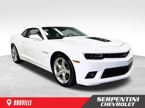 Summit White 2015 Chevrolet Camaro 2SS