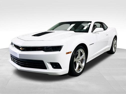 Summit White 2015 Chevrolet Camaro 2SS