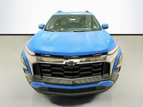 Reef Blue Metallic 2026 Chevrolet Equinox ACTIV