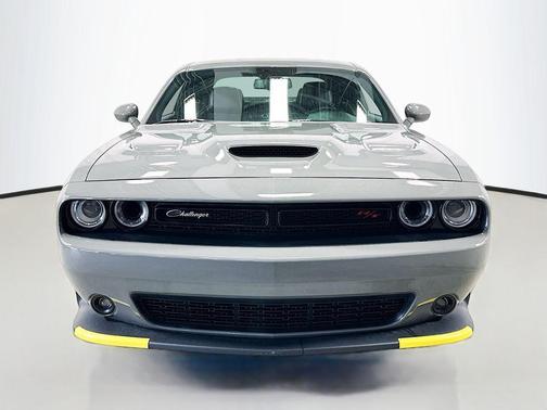 Destroyer Gray Clearcoat 2023 Dodge Challenger R/T Scat Pack