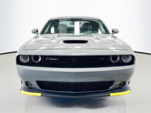 Destroyer Gray Clearcoat 2023 Dodge Challenger R/T Scat Pack