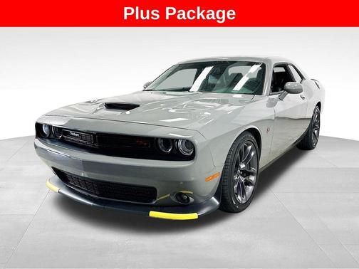 Destroyer Gray Clearcoat 2023 Dodge Challenger R/T Scat Pack