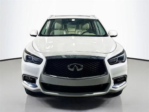 2017 INFINITI QX60 Base