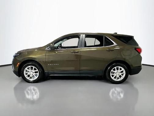 Harvest Gold / Bronze 2023 Chevrolet Equinox 1LT