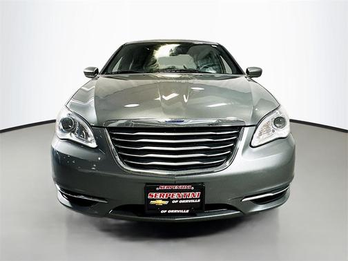 2011 Chrysler 200 Touring