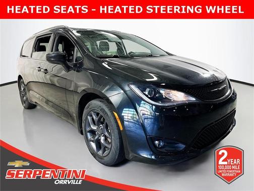 2019 Chrysler Pacifica Touring-L
