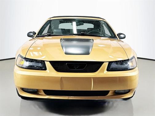 2000 Ford Mustang GT