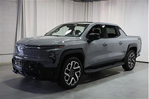 2025 Chevrolet Silverado EV RST