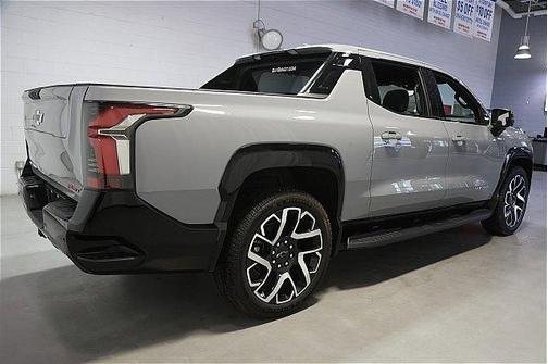 2025 Chevrolet Silverado EV RST