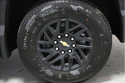 2025 Chevrolet Silverado EV LT