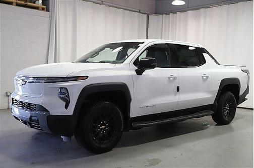 2025 Chevrolet Silverado EV LT