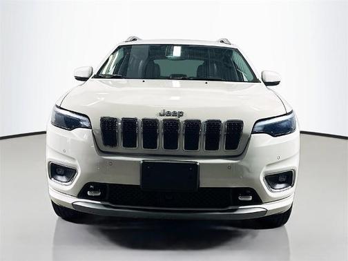 2019 Jeep Cherokee Overland