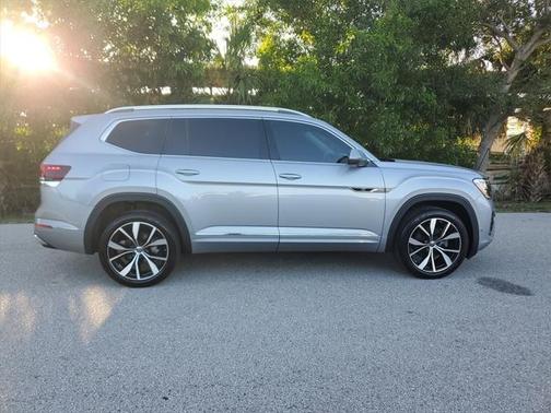 2024 Volkswagen Atlas 2.0T SEL Premium R-Line 4MOTION