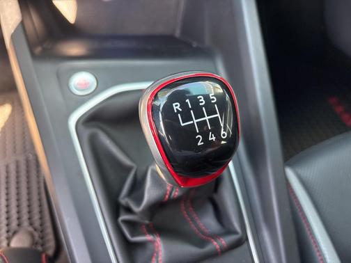 2022 Volkswagen Golf GTI 1.4T TSI