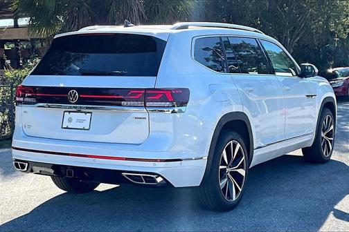 2026 Volkswagen Atlas 2.0T SEL Premium R-Line 4MOTION