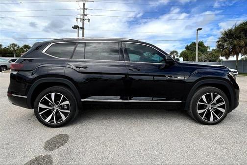 2025 Volkswagen Atlas 2.0T SEL Premium R-Line 4MOTION