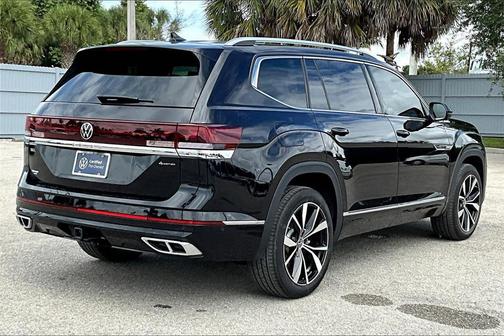 2025 Volkswagen Atlas 2.0T SEL Premium R-Line 4MOTION