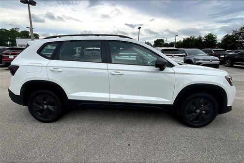 2025 Volkswagen Taos 1.5T S