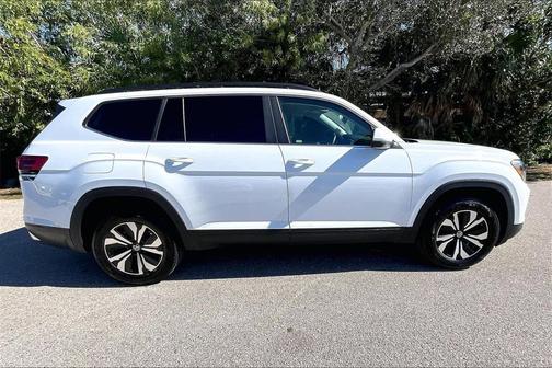 2024 Volkswagen Atlas 2.0T SE