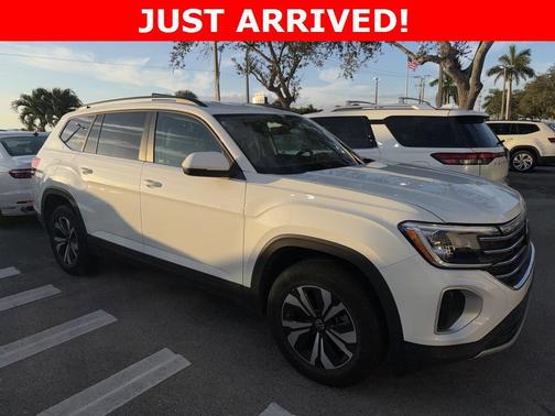 2024 Volkswagen Atlas 2.0T SE