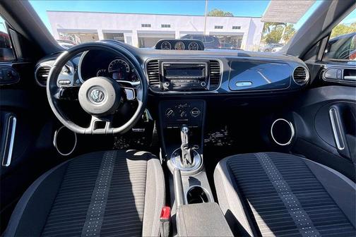 2013 Volkswagen Beetle 2.0T Turbo